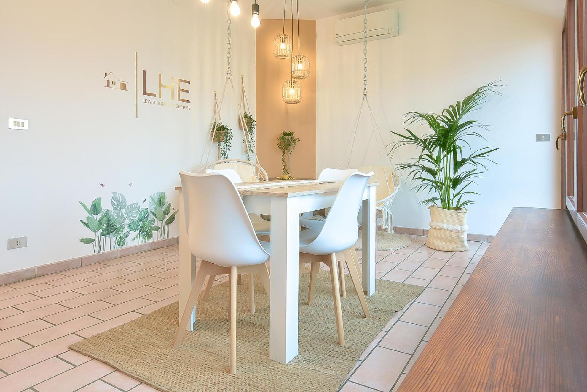 Lhe Central View Boutique Cesena Extérieur photo